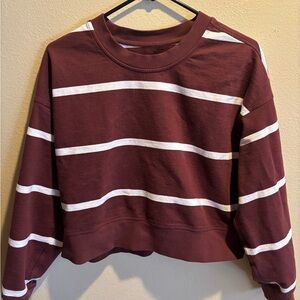 Lululemon Perfectly oversized cropped crew